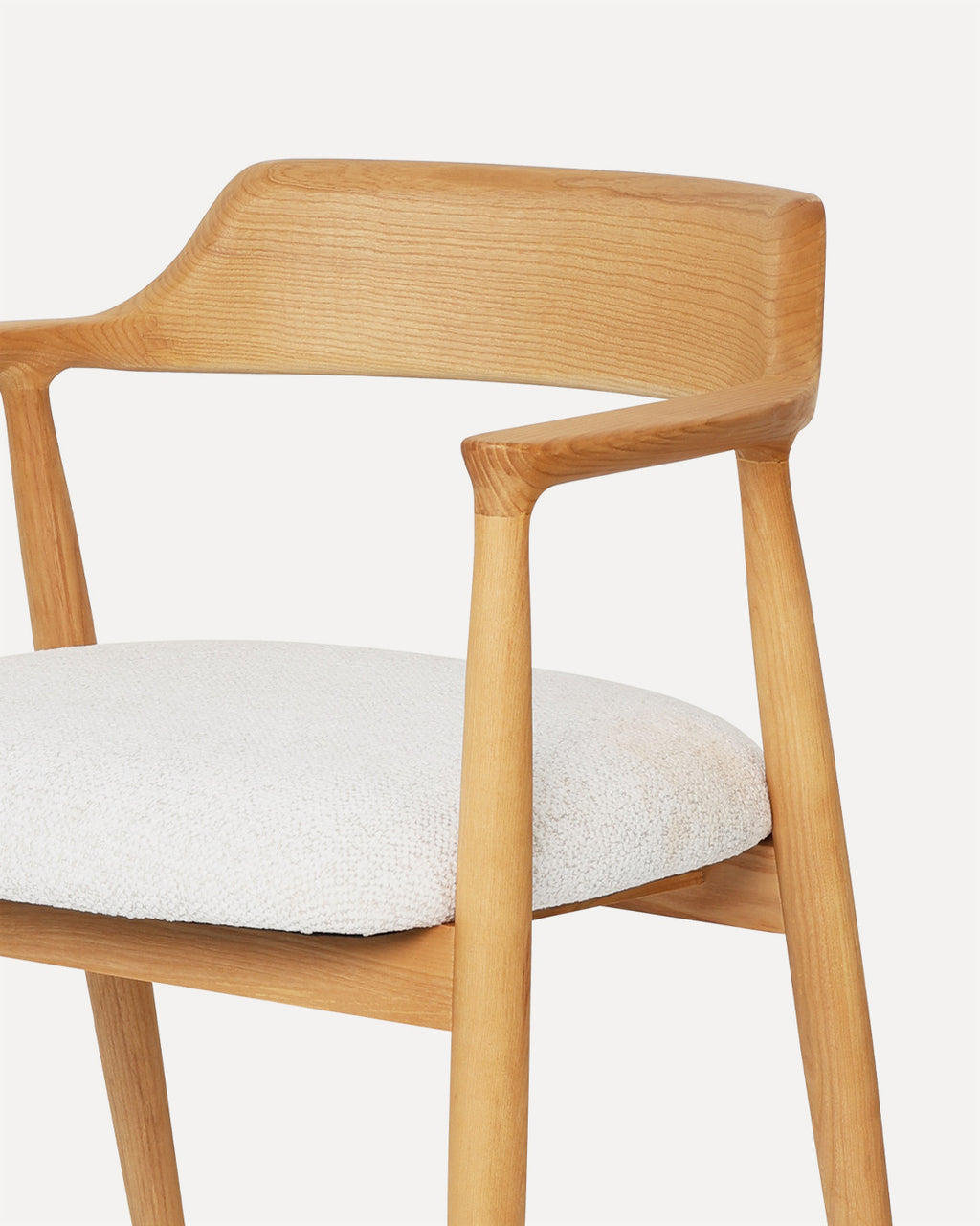 Chaise LUMI – Design Naturel & Confort Moderne