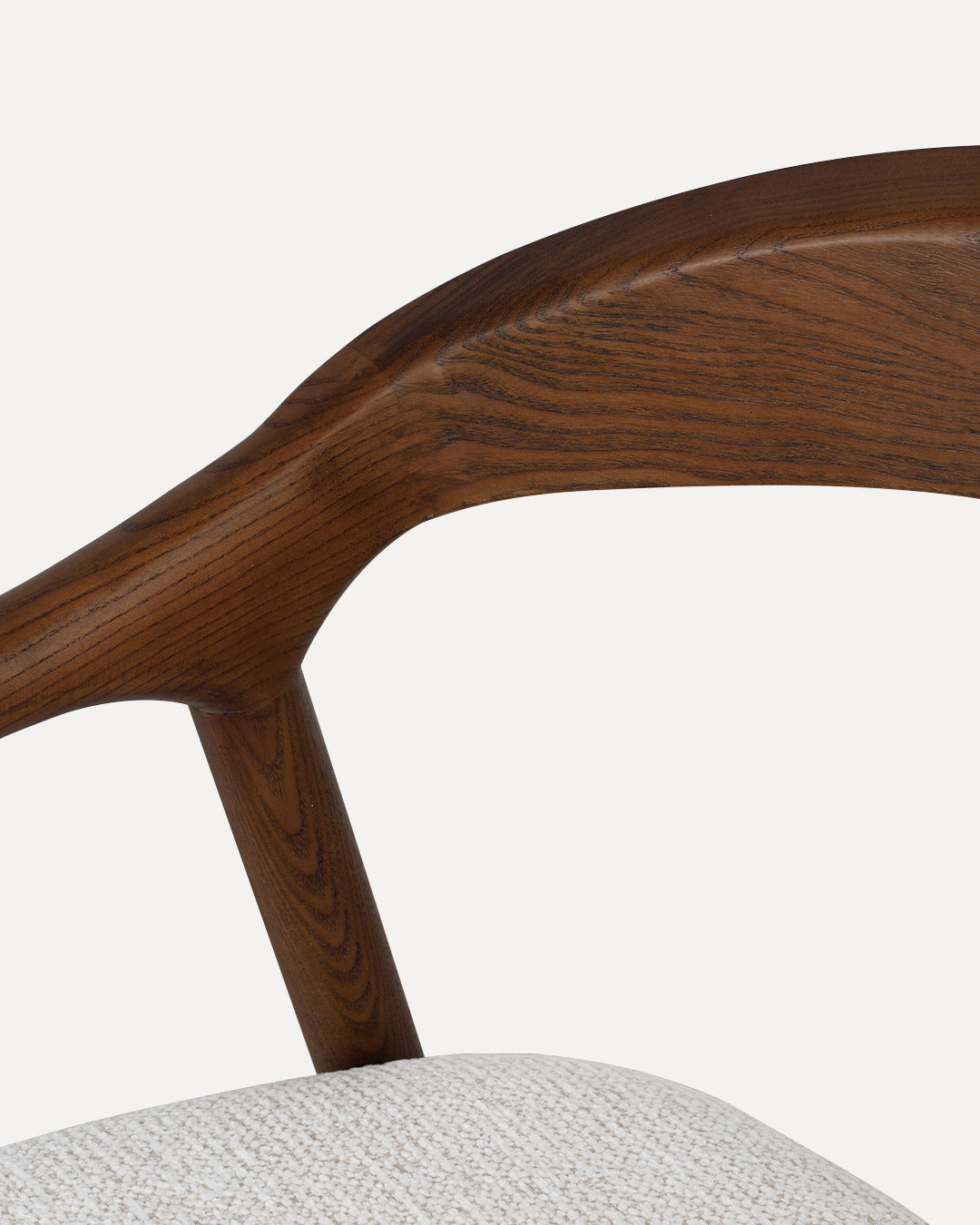 Chaise LUNA – Design Élégant & Courbes Enveloppantes