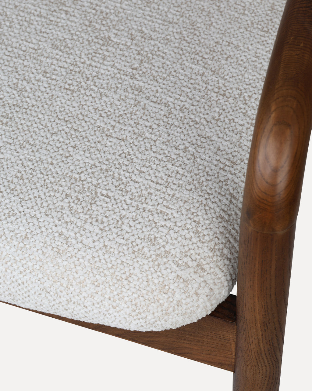 Chaise LUNA – Design Élégant & Courbes Enveloppantes