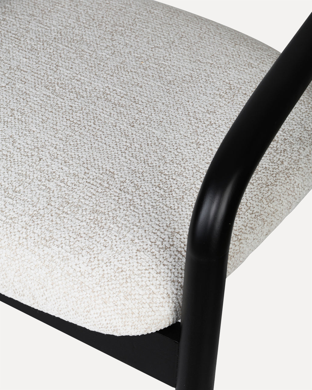 Chaise LUNA – Design Élégant & Courbes Enveloppantes