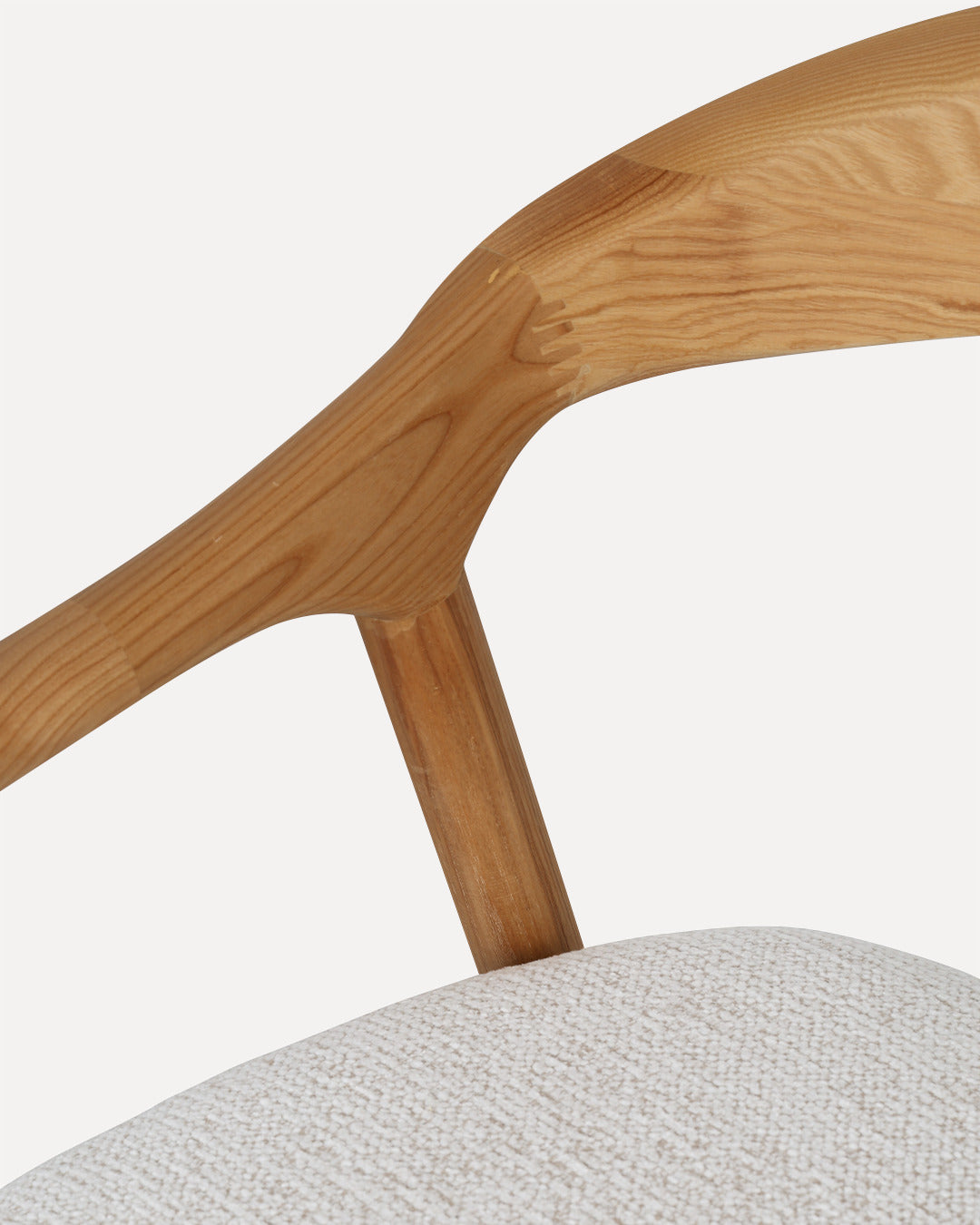 Chaise LUNA – Design Élégant & Courbes Enveloppantes