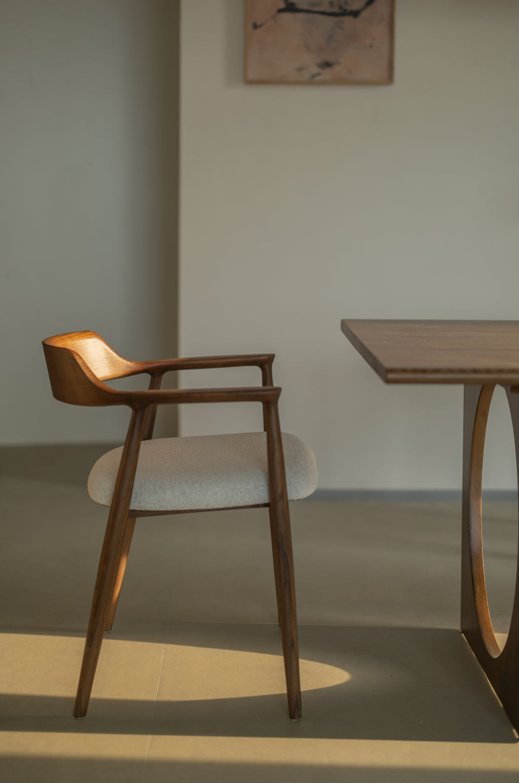 Chaise LUMI – Design Naturel & Confort Moderne